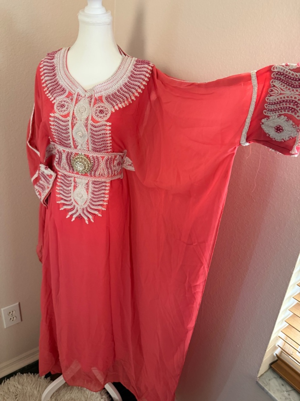 Luxury Moroccan Farasha Kaftan 2-Piece Set – Coral Red Embroidered Dress - Picture 3 of 14